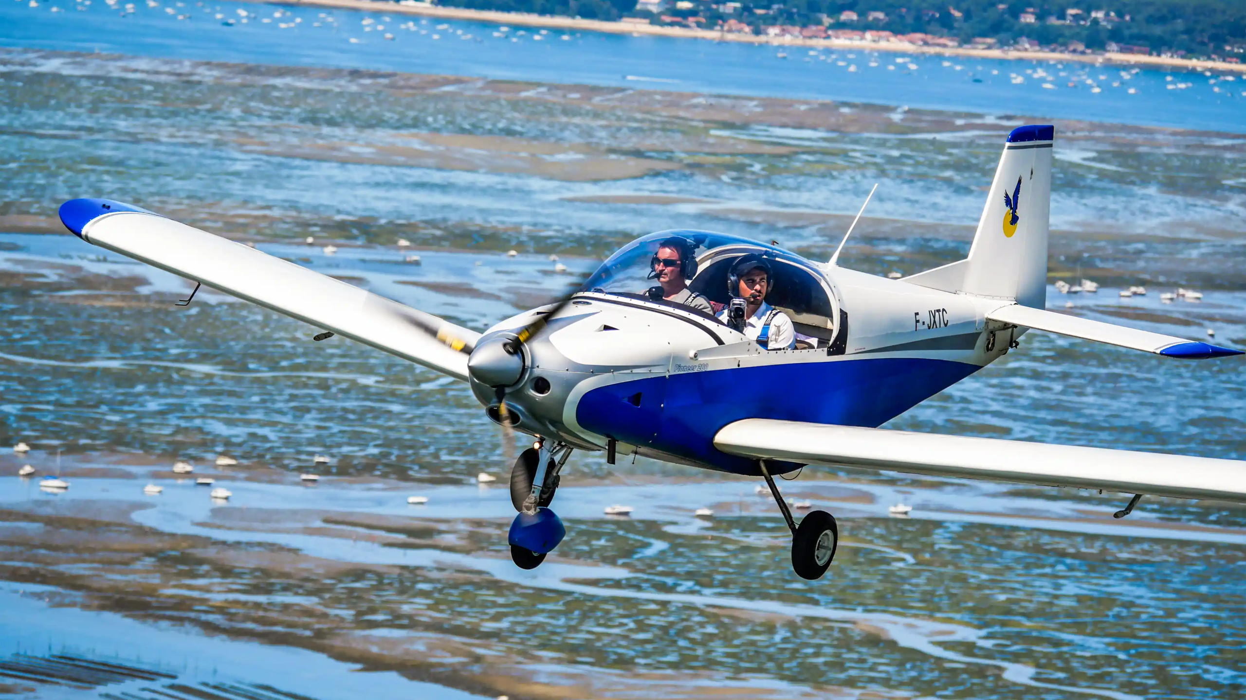 Avions DBrief en vol Avions DBrief en vol